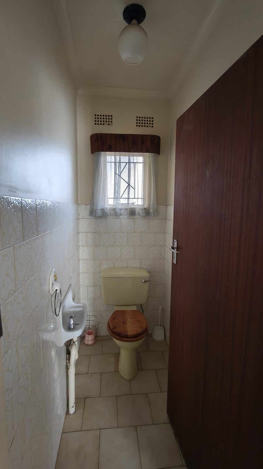 4 Bedroom Property for Sale in Hennenman Free State
